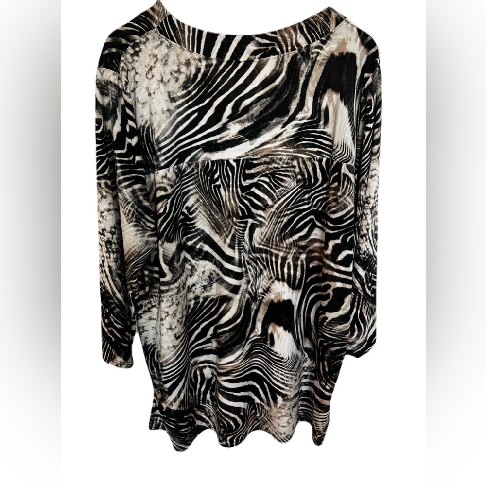🦓 Amana Zebra Print Tunic – Women’s 3X 🖤🤍 - Picture 2 of 8